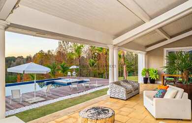 Imagem 16: Mansão de Luxo no Parque dos Manacás: 7 Suítes, Piscina Semiolímpica e Lago Privativo!