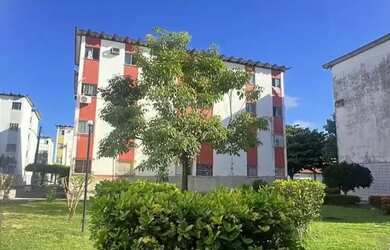 Imagem: O apartamento possui 3 Dormitórios, 1 Banheiro, 1 Vaga na garagem