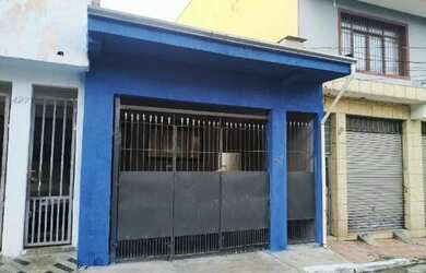 Imagem: A casa possui 2 Dormitórios, 2 Banheiros, 1 Vaga na garagem