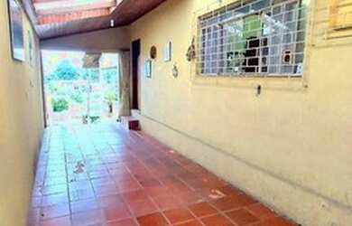 Imagem 16: Vendo Casa no Tingui. Churrasqueira, Varanda, Área de serviçoe194m²...