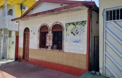 Imagem 2: Casa no bairro educanos, rua principal da escola Estelita tapajós