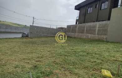 Imagem: O terreno possui 375m² de Área e está localizado em Parque