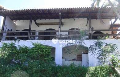 Imagem: A casa possui 5 Dormitórios, 4 Banheiros, 3 Vagas na garagem