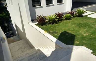 Imagem 7: Sobrado Alto Padrão em Condomínio Fechado - Arujá - São Paulo