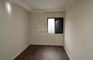 Imagem: O apartamento possui 2 Dormitórios, 2 Banheiros, 2 Vagas na