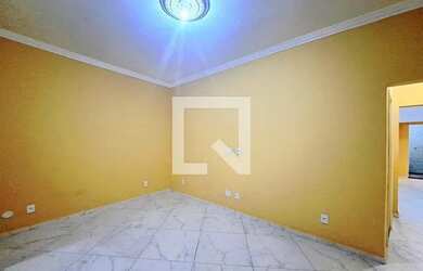 Imagem: O apartamento possui 2 Dormitórios, 2 Banheiros, 55m² de Área