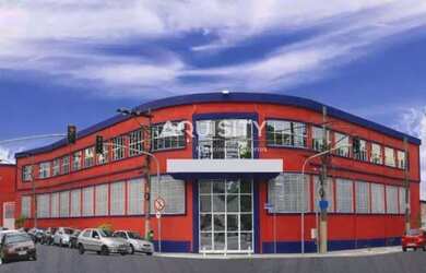 Imagem: O depósito possui 1.200m² de Área e está localizado em