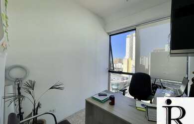 Imagem: O depósito possui 26m² de Área e está localizado em Centro