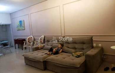 Imagem 4: Excelente casa com 4/4 sendo 02 suítes à venda, 217m² por R$ 980.000...