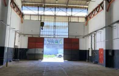 Imagem: O depósito possui 2.000m² de Área e está localizado em