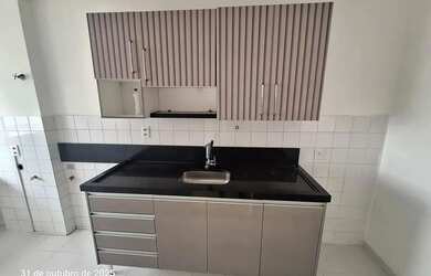 Imagem 4: Imóvel para venda possui 65 metros quadrados com 2 quartos em Centro...