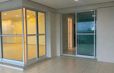 Imagem 5: Apartamento Alto Padrão 4 Suítes Farol da Ilha Vista Mar Panorâmica...