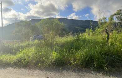 Imagem: O terreno possui 3.000m² de Área e está localizado em Cururuquara