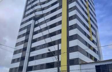 Imagem: O apartamento possui 3 Dormitórios, 3 Banheiros, 2 Vagas na