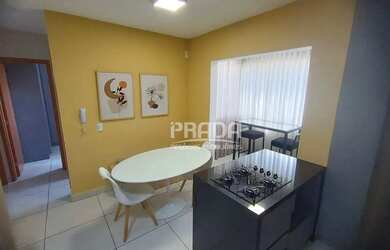 Imagem: O apartamento possui 2 Dormitórios, 1 Banheiro, 1 Vaga na garagem