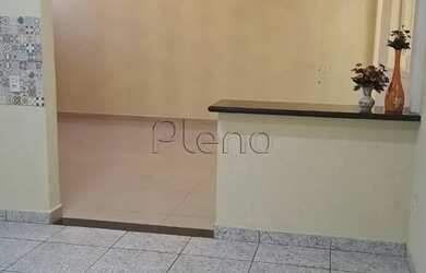 Imagem: A casa possui 2 Dormitórios, 1 Banheiro, 3 Vagas na garagem