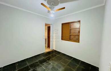 Imagem 11: Casa para locação e venda com 3 Quartos e Churrasqueira - Conjunto Habitacional São Deocle