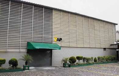 Imagem 13: Locação de Galpão Comercial de 3.900m² com 5 Banheiros no Parque Novo...