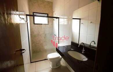 Imagem 10: Casa em Condomínio Fechado para Alugar de 03 Quartos no Bairro Bonfim...