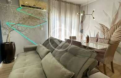 Imagem: O apartamento possui 3 Dormitórios, 1 Banheiro, 1 Vaga na garagem