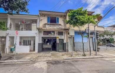 Imagem: A casa possui 2 Dormitórios, 1 Banheiro, 92m² de Área e