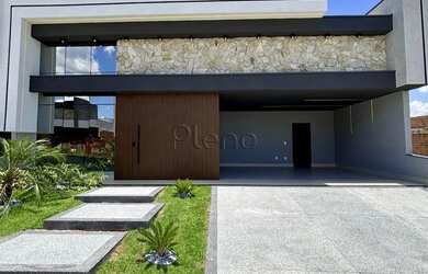 Imagem: A casa em condomínio possui 3 Dormitórios, 4 Banheiros, 4