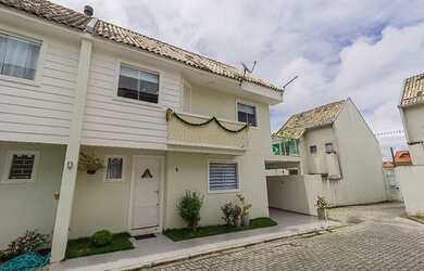 Imagem: A casa em condomínio possui 3 Dormitórios, 3 Banheiros, 2