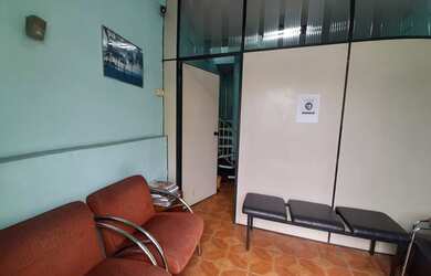 Imagem: A casa possui 1 Dormitório, 1 Banheiro, 48m² de Área e está