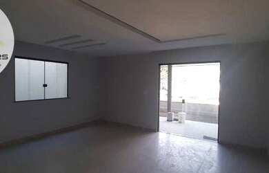 Imagem: A casa em condomínio possui 4 Dormitórios, 4 Banheiros, 2