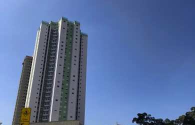 Imagem: O apartamento possui 2 Dormitórios, 2 Banheiros, 1 Vaga na