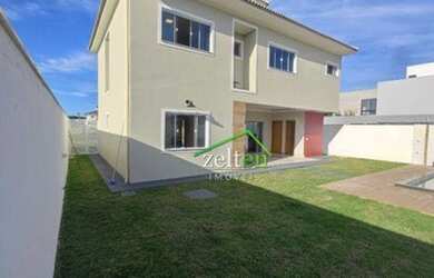 Imagem: A casa em condomínio possui 4 Dormitórios, 4 Banheiros, 2