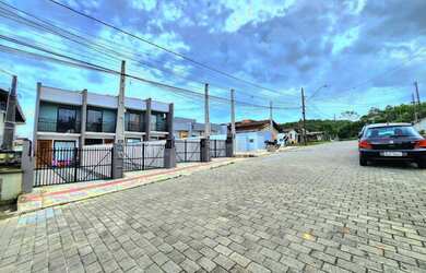 Imagem 6: Sobrado geminado com 58m² localizado no bairro Paranaguamirim para à...