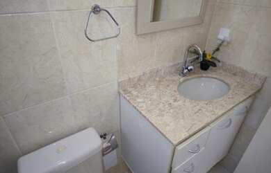 Imagem: A casa possui 2 Dormitórios, 2 Banheiros, 80m² de Área e