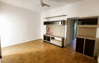 Imagem: O apartamento possui 2 Dormitórios, 2 Banheiros, 80m² de Área