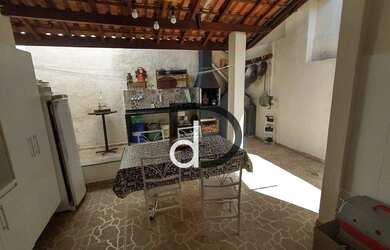 Imagem: A casa em condomínio possui 3 Dormitórios, 3 Banheiros, 3