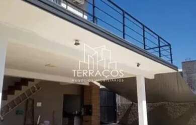 Imagem: A casa em condomínio possui 3 Dormitórios, 4 Banheiros, 2