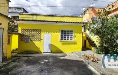 Imagem 4: Casa linear, junto rua da caminhada, próxima ao College