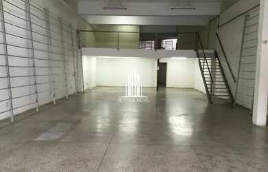 Imagem: A casa à venda possui 3 Dormitórios, 5 Banheiros, 5 Vagas