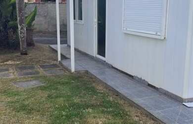 Imagem: A casa em condomínio possui 2 Dormitórios, 1 Banheiro, 5 Vagas