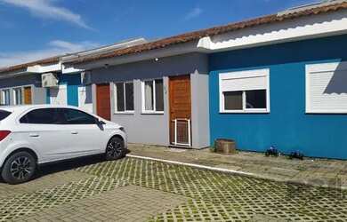 Imagem: A casa em condomínio possui 2 Dormitórios, 1 Banheiro, 1 Vaga