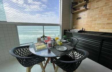 Imagem: O apartamento possui 2 Dormitórios, 2 Banheiros, 1 Vaga na