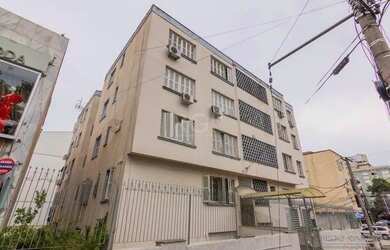 Imagem: O apartamento à venda possui 2 Dormitórios, 1 Banheiro e 60m²