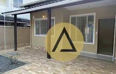 Imagem: A casa possui 2 Dormitórios, 2 Banheiros, 1 Vaga na garagem