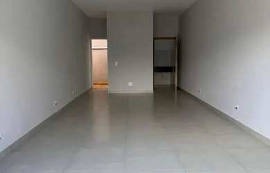 Imagem: O depósito possui 3 Vagas na garagem, 38m² de Área e Imóvel