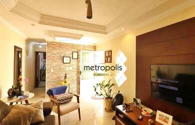 Imagem: A casa possui 2 Dormitórios, 3 Banheiros, 2 Vagas na garagem