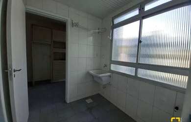 Imagem 6: Apartamento 2 dormitórios mais dependência completa, 1 vaga - Centro...