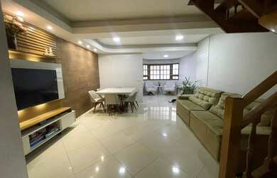 Imagem 3: Lindo sobrado com 3 dormitórios á venda no bairro Hípica