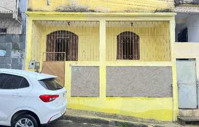 Imagem: A casa possui 2 Dormitórios, 1 Banheiro e 63m² de Área e