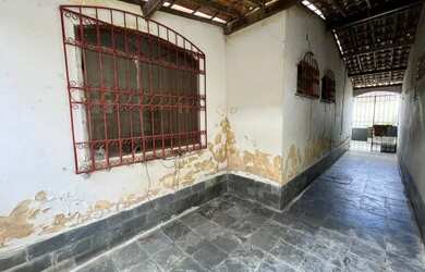 Imagem 6: CASA AMPLA. 141.270m² de Área, 1 Vaga na garageme3 Dormitórios