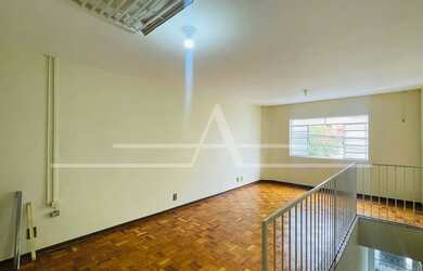 Imagem: O depósito e possui 25-0m² de Área está localizado em Centro